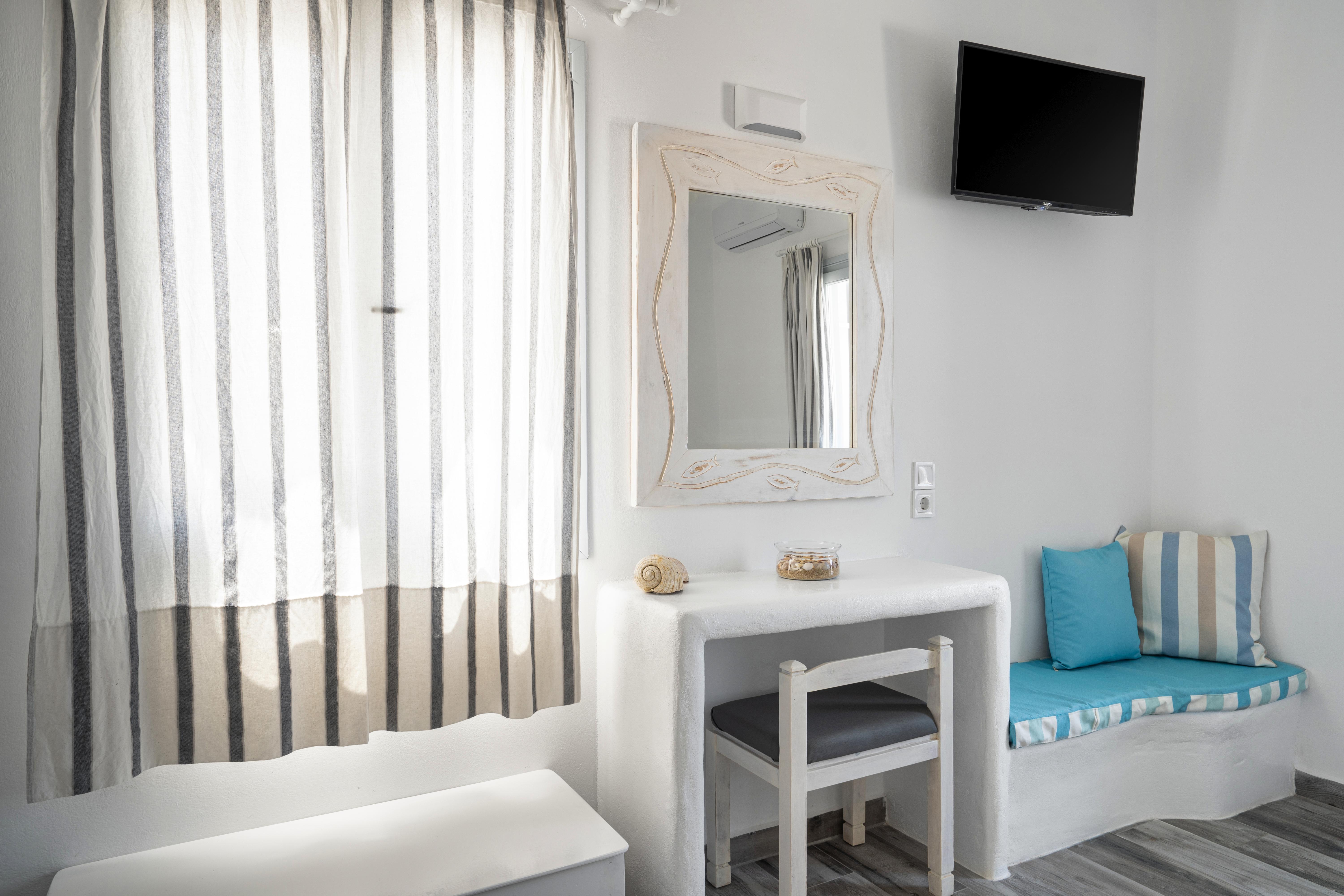 Hotel Iris Náusza Kültér fotó